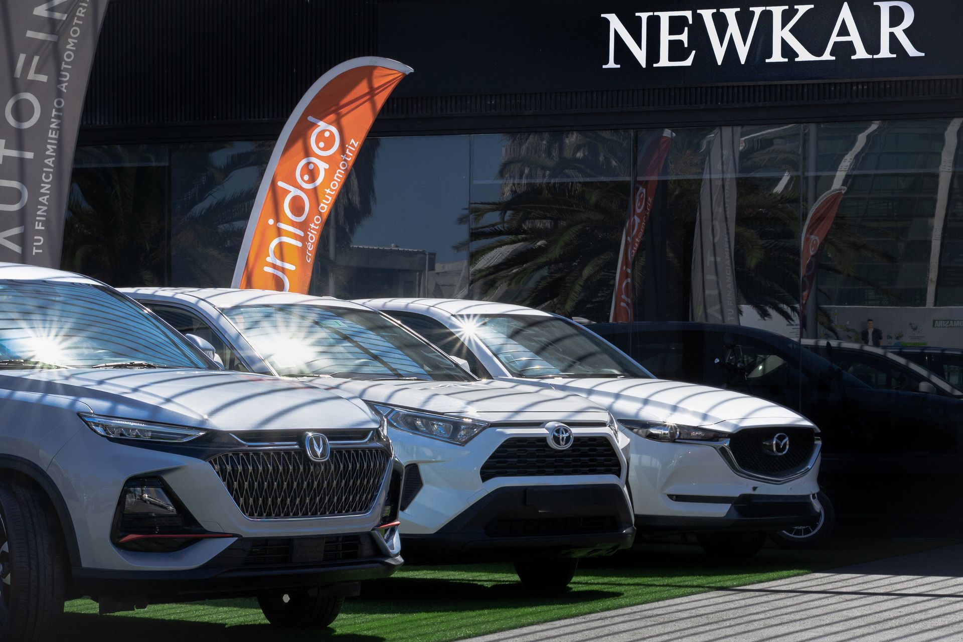 Automotora newkar con suv usados