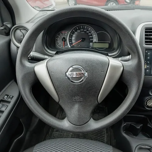 Nissan March 2018 sport full