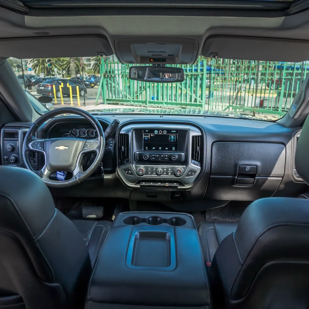 Chevrolet Silverado 2015 V8 autos usados la serena