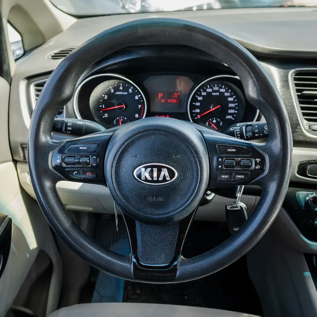 KIA carnival 2016 autos usados la serena autoshopping