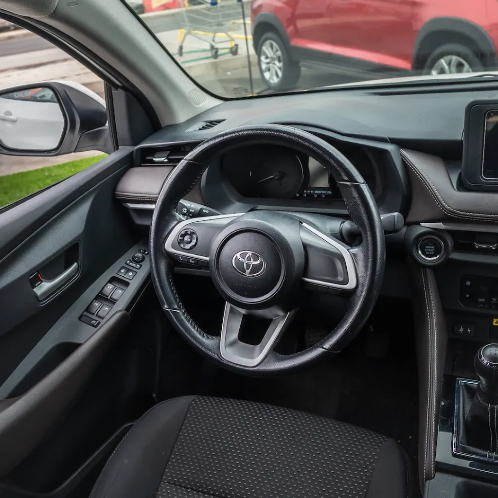 toyota yaris 2024- autos-usados-la-serena-autoshopping