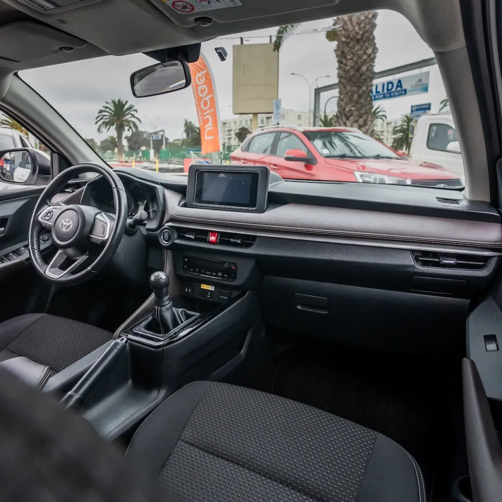 toyota yaris 2024- autos-usados-la-serena-autoshopping