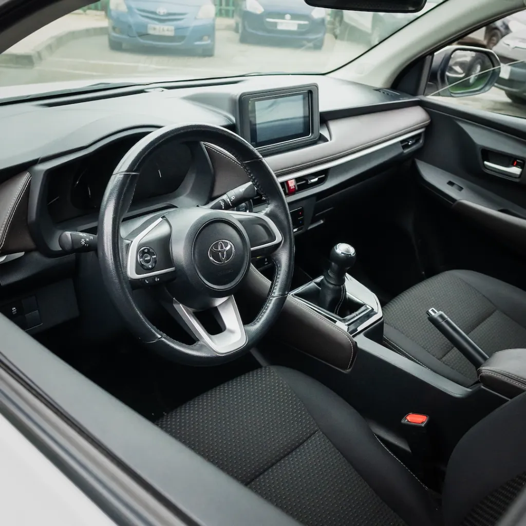 toyota yaris 2024- autos-usados-la-serena-autoshopping