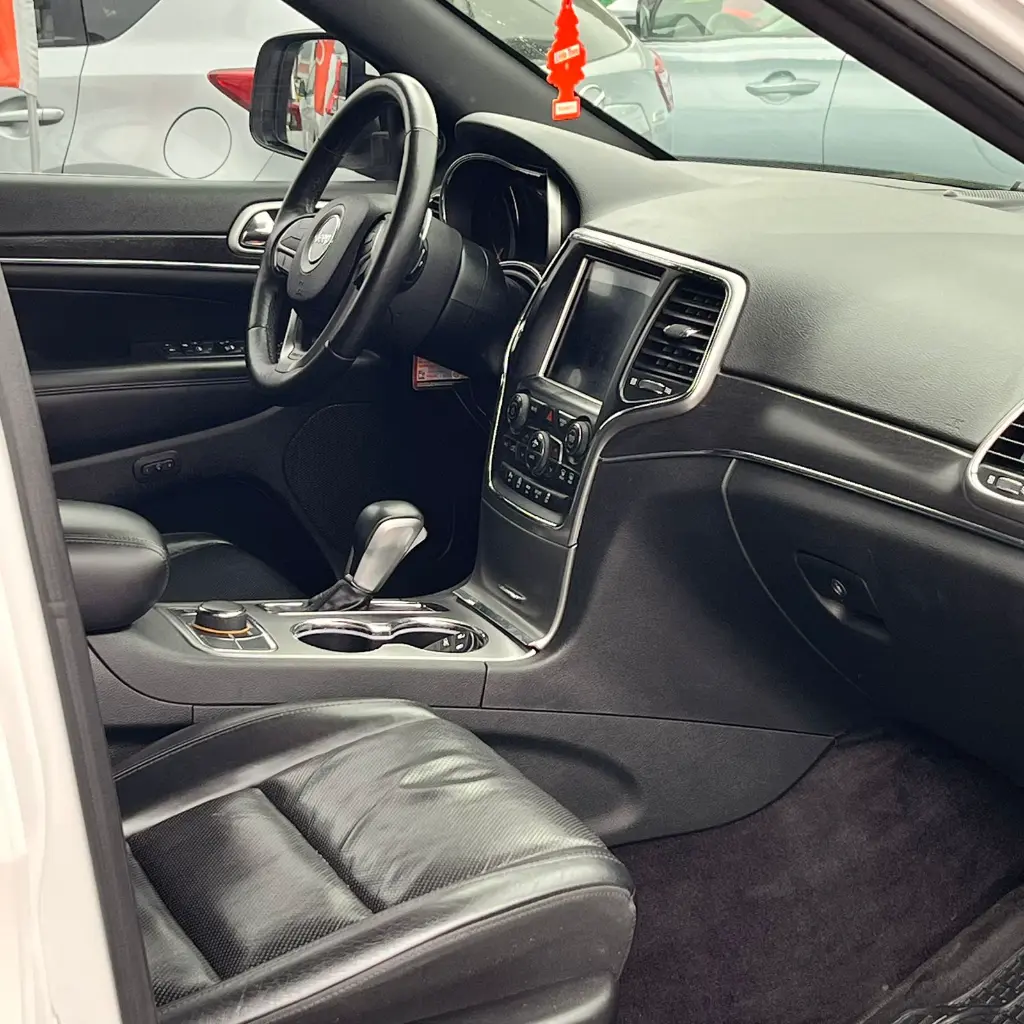 WhatsApp Image 2025-11-18 at 17.34.28.webp