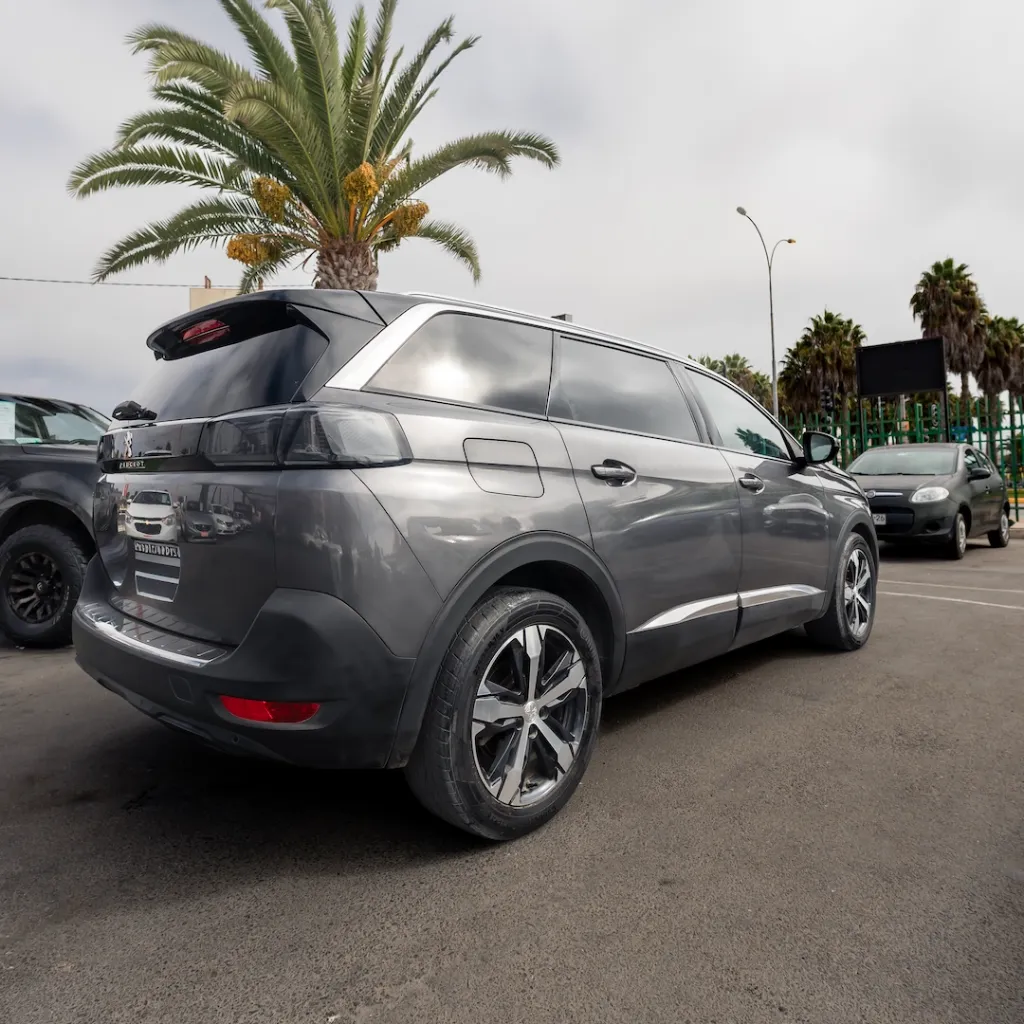 Peugeot 5008 2021 usado la serena NEWKAR