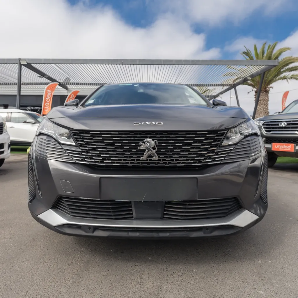 Peugeot 5008 2021 usado la serena NEWKAR