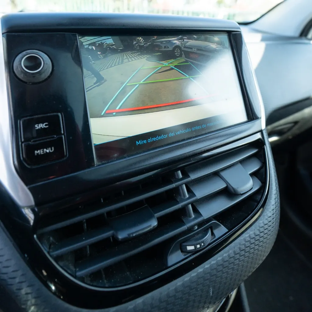 Peugeot 208 Diesel 2018 autos usados la serena NEWKAR