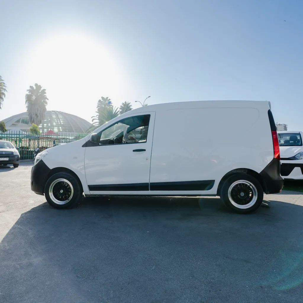 Renault Dokker III 1.5 2020 usada la serena NEWKAR