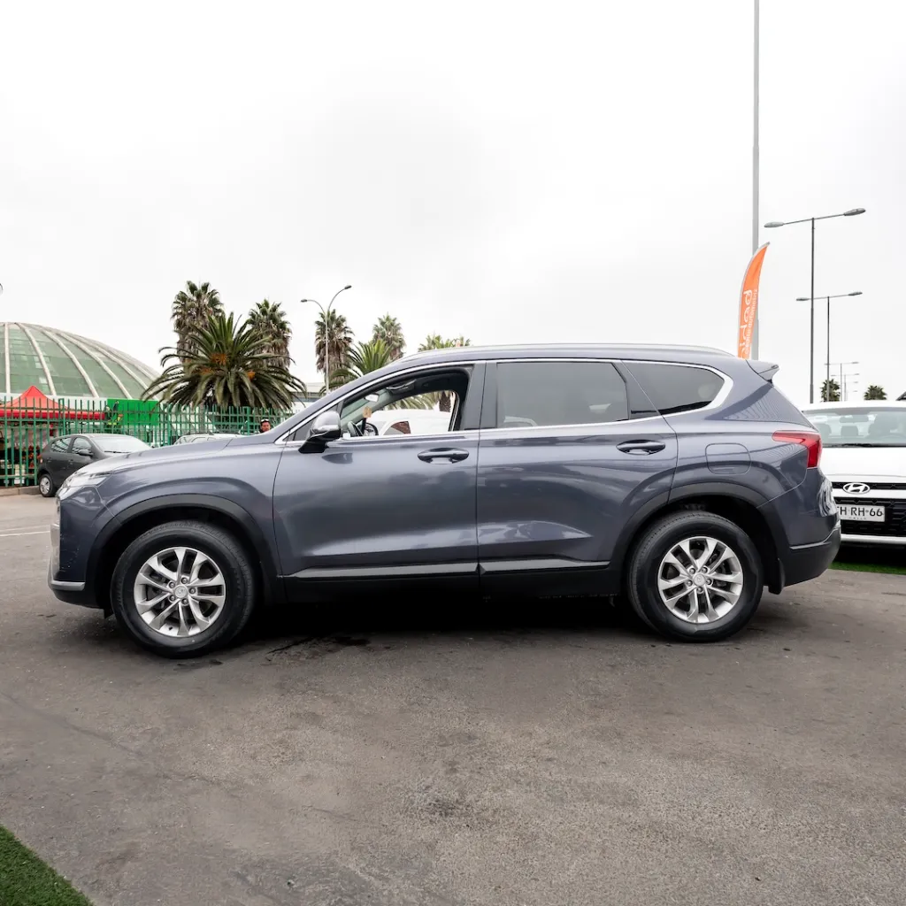 Hyundai Santa Fe 2.5 2021 usada La Serena Newkar
