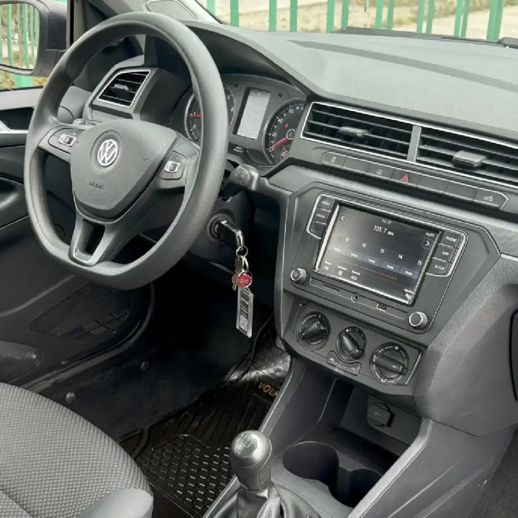 Volkswagen-Saveiro-1.6-newkar-laserena-compra (1).webp