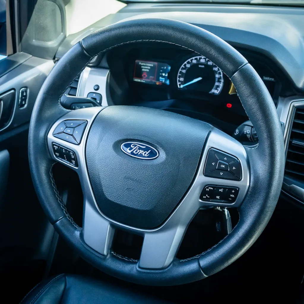 Ford Ranger Limited 4x2 2.5 2023 usada La serena Newkar