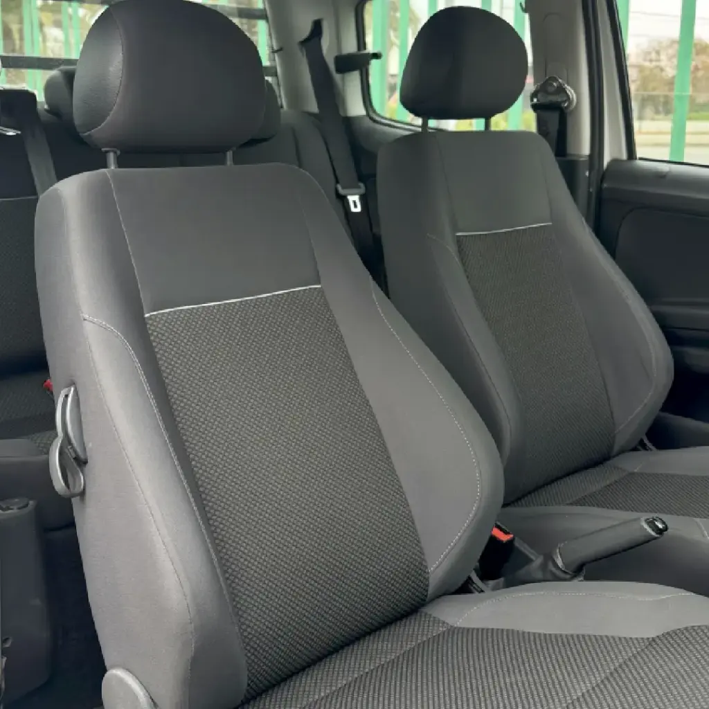 Volkswagen-Saveiro-1.6-newkar-laserena-compra (2).webp