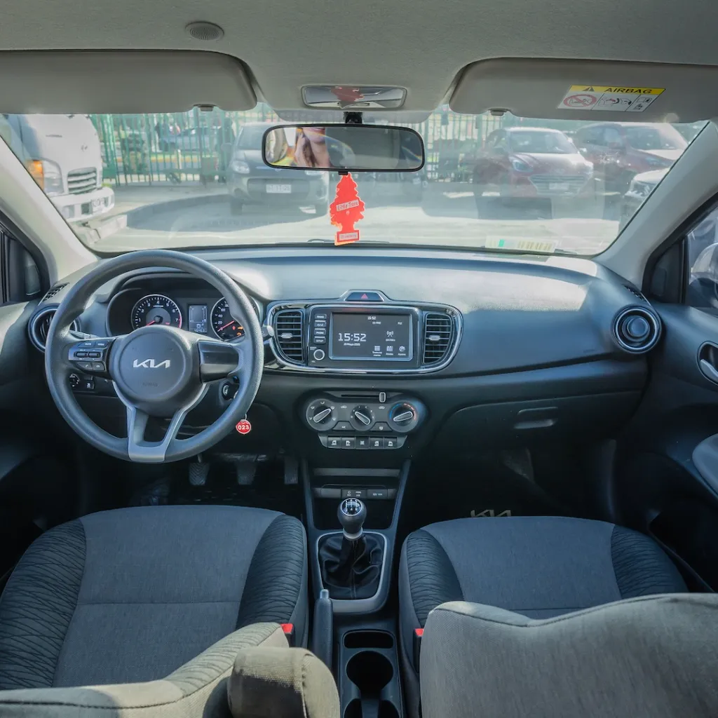 Kia Soluto 1.4 2023 usado la serena newkar