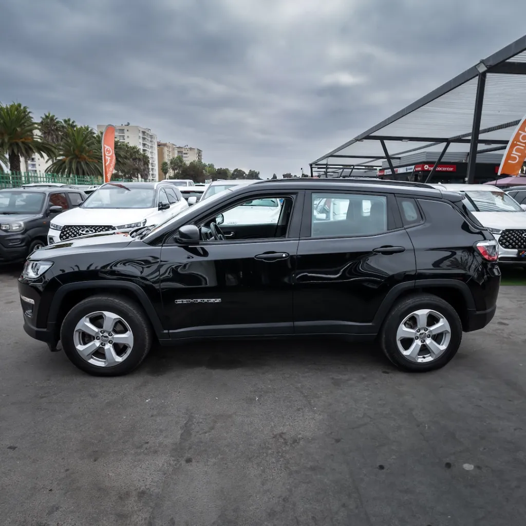 Jeep Compass Sport 2.4 2018 usado la serena newkar