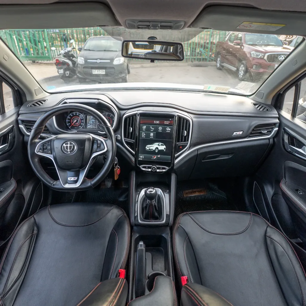Brilliance V3 2020 usado la serena newkar