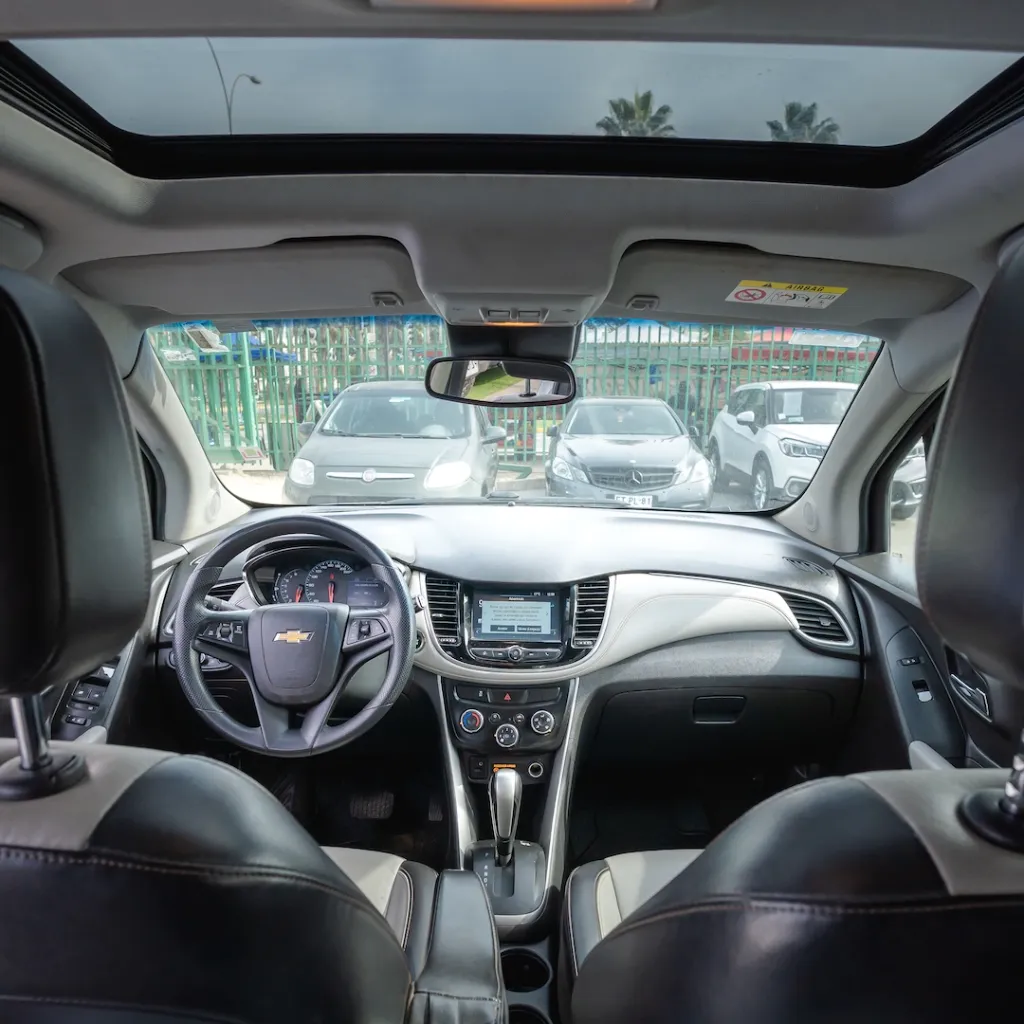 Chevrolet Tracker 1.8 2018 usado la serena newkar