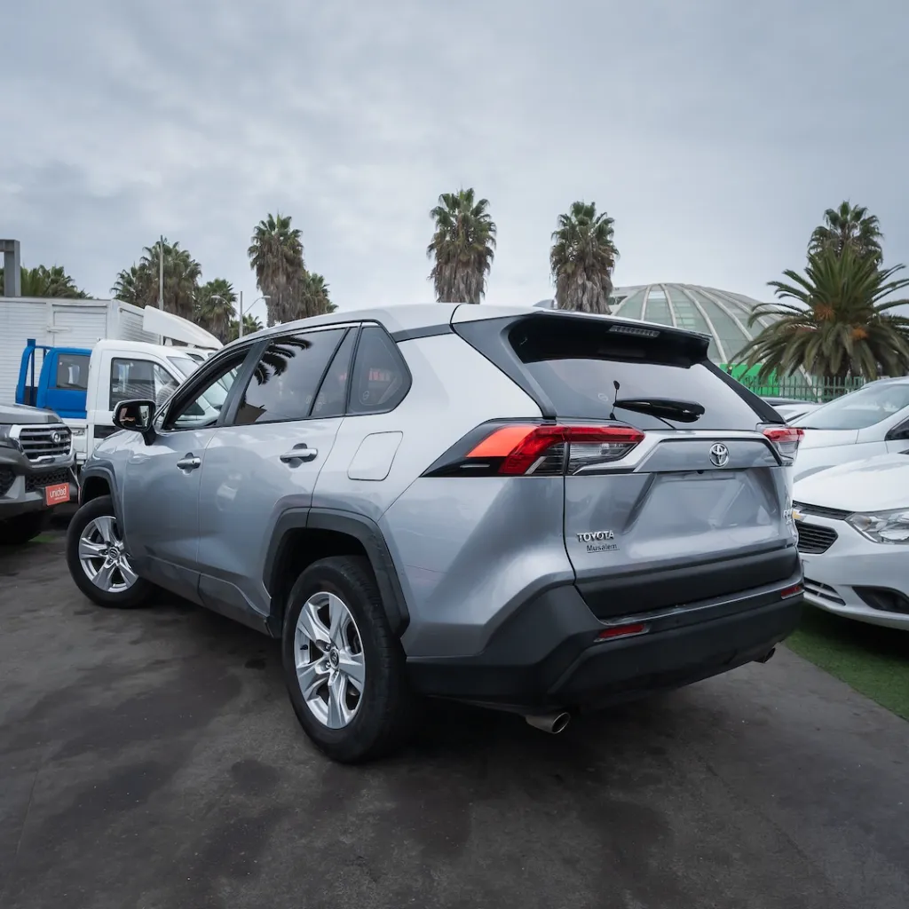 RAV4 2.0 4X4 2021 USADO LA SERENA NEWKAR