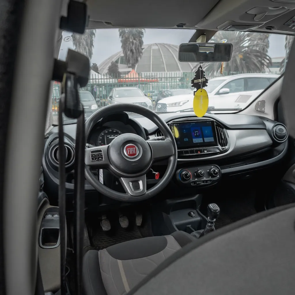 Fiat unoway 1.4 2020 usado la serena newkar