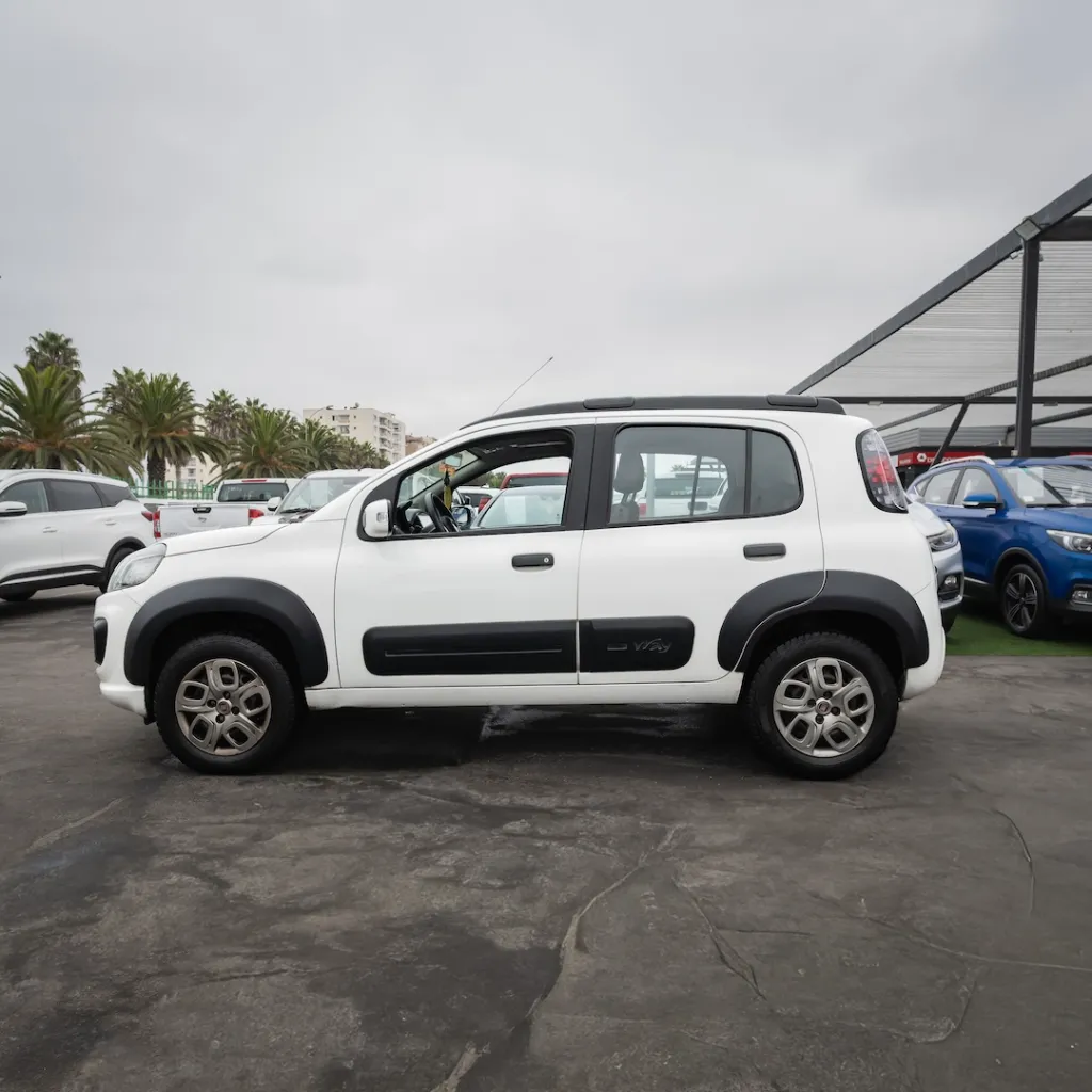 Fiat unoway 1.4 2020 usado la serena newkar