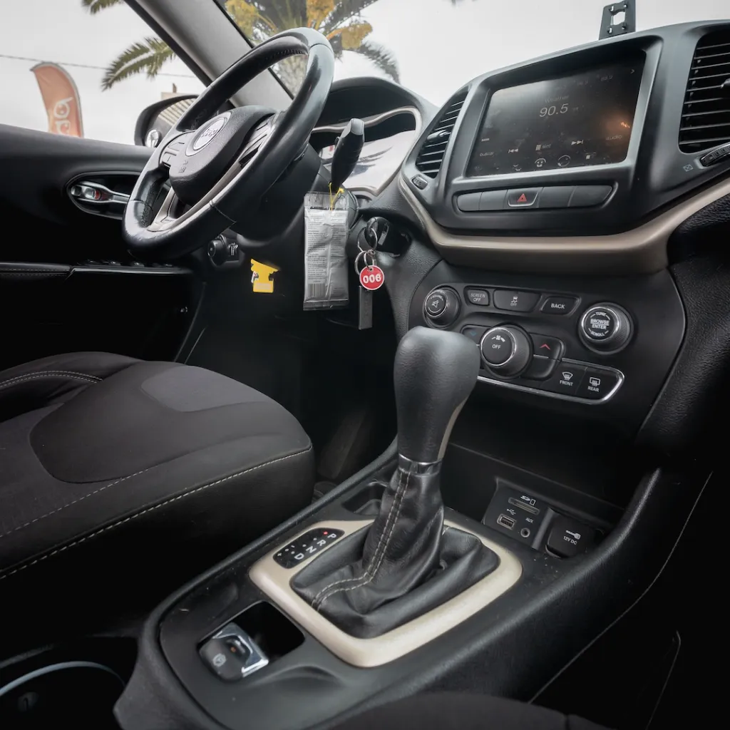 Jeep Cherokee 2015 usado las serena newkar