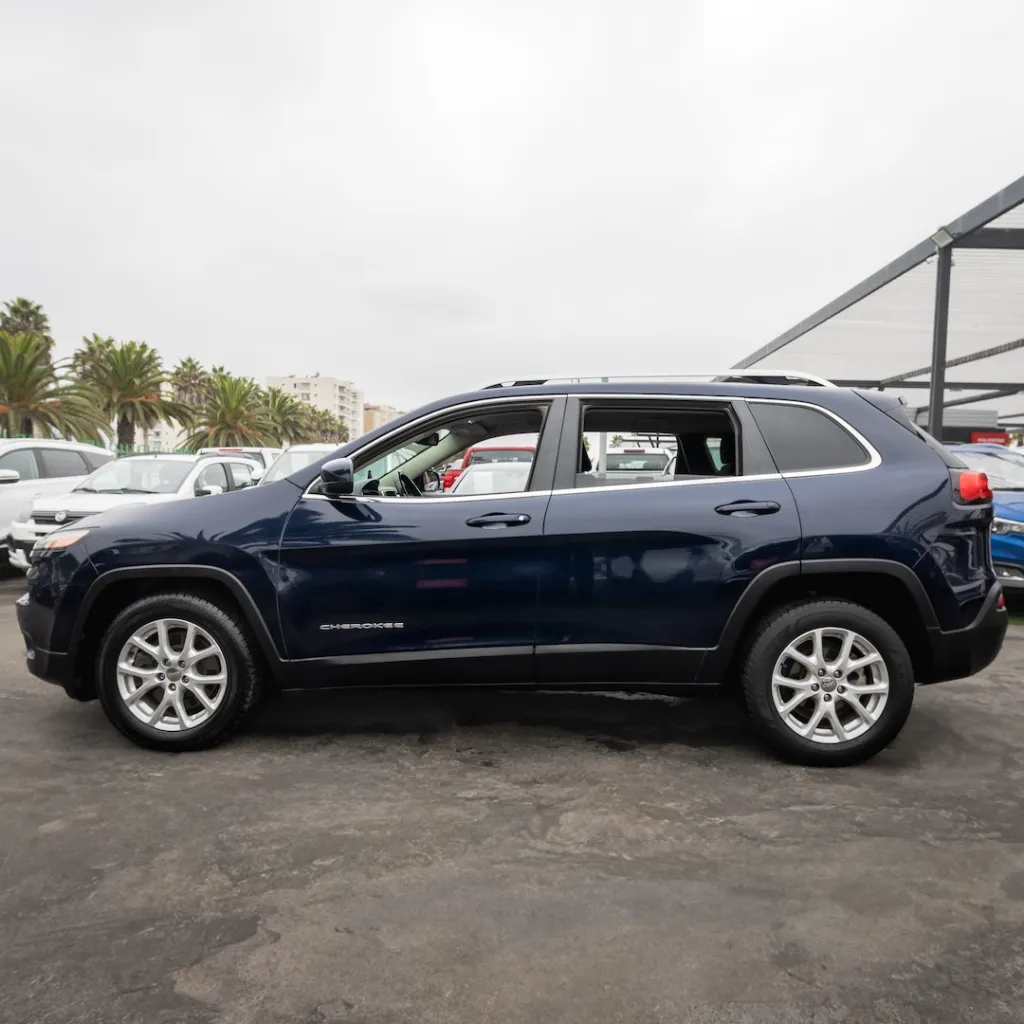 Jeep Cherokee 2015 usado las serena newkar