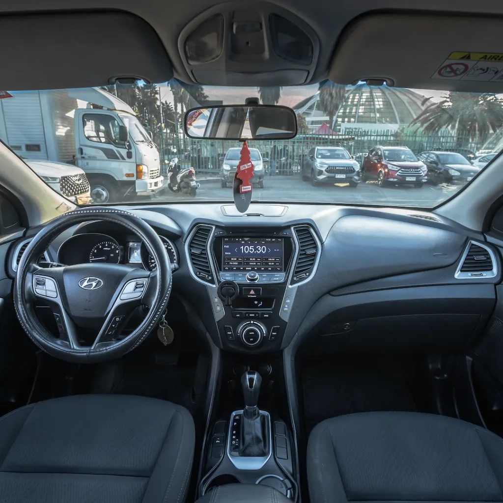 Hyundai Santa fe 2017 usada la serena newkar