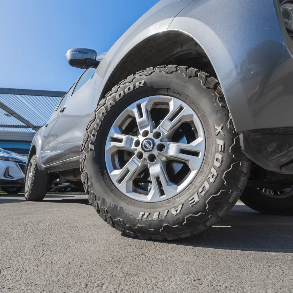Nissan Navara 2022 usada la serena