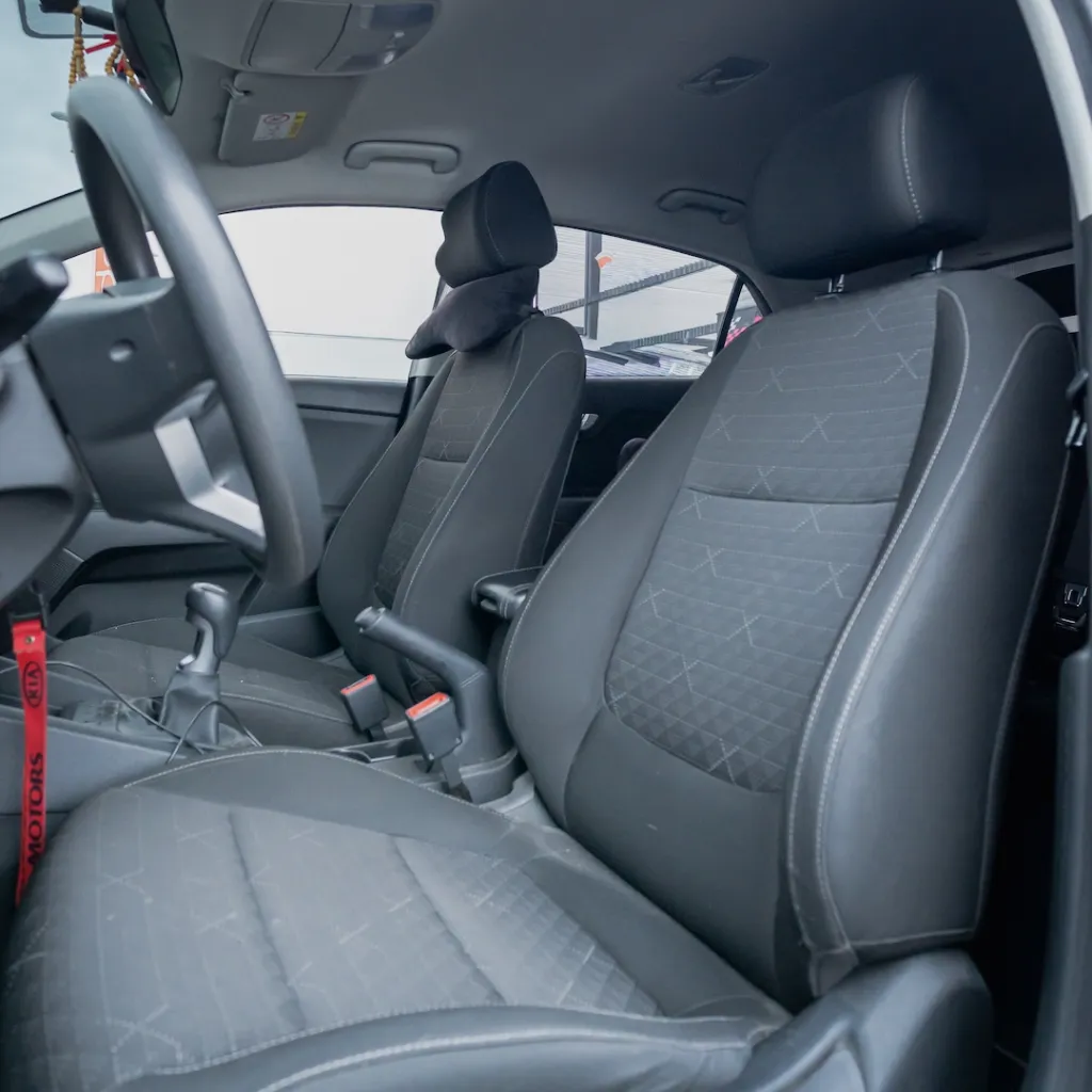 KIA RIO 5 2023 usado la serena newkar