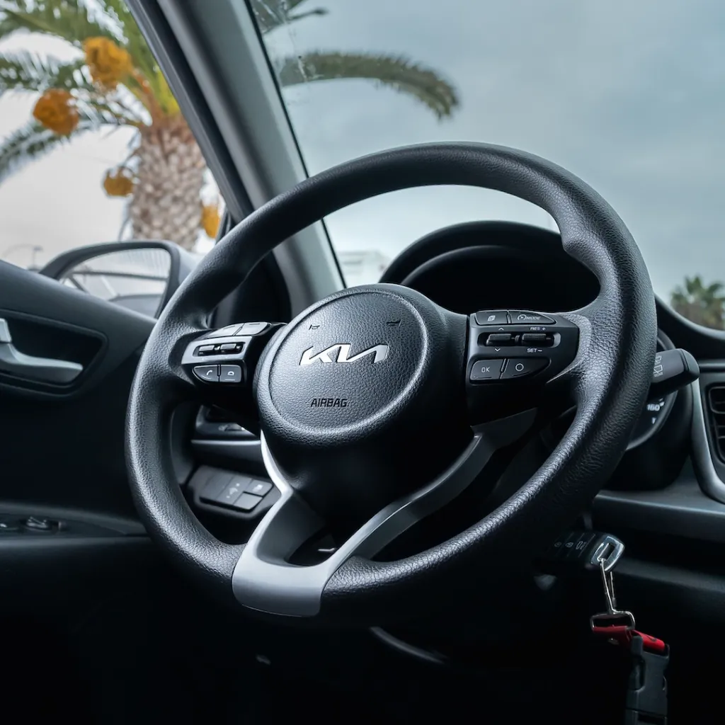 KIA RIO 5 2023 usado la serena newkar