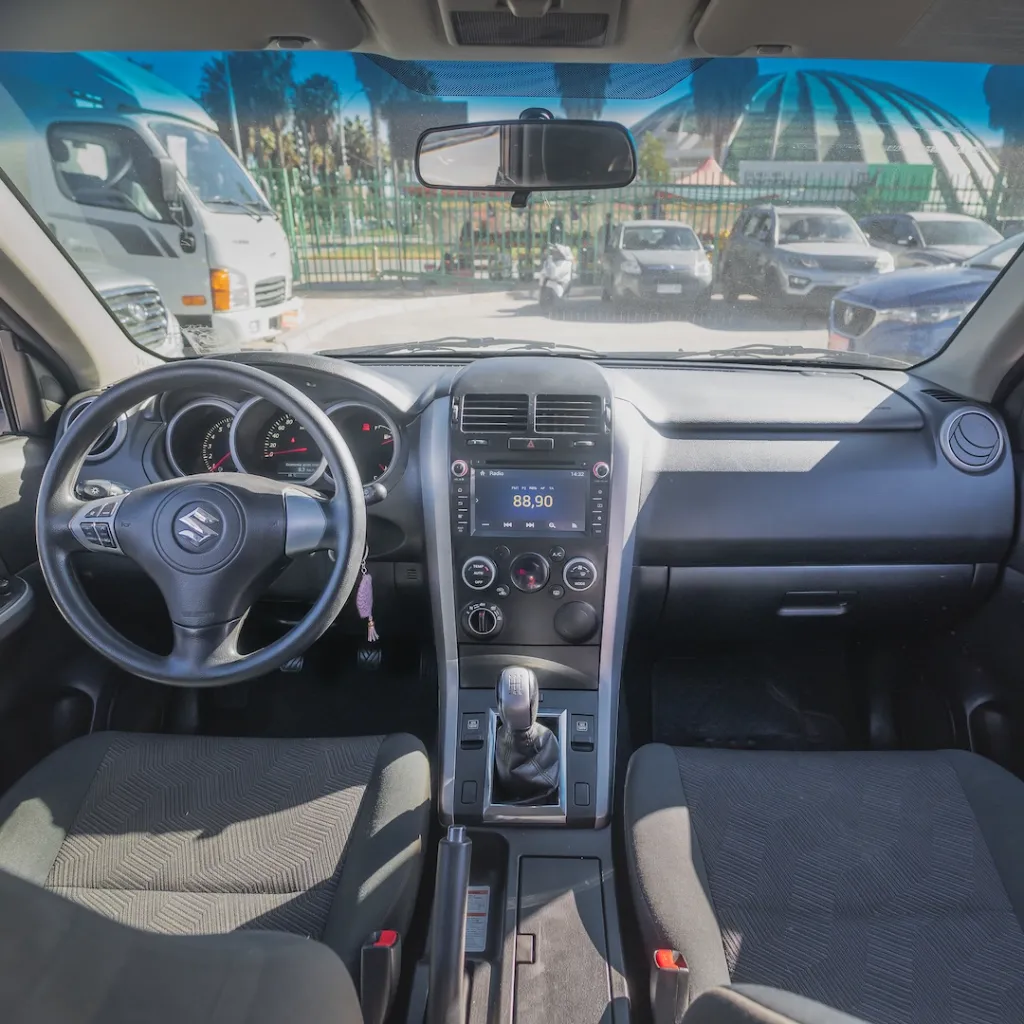 Suzuki Grand Vitara 2019 usado la serena newkar