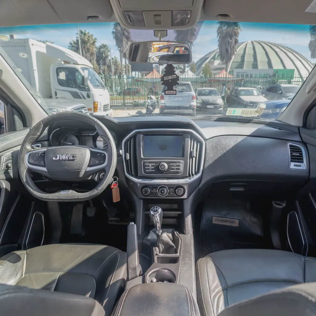 JMC vigus plus 4x4 2022 usada la serena newkar
