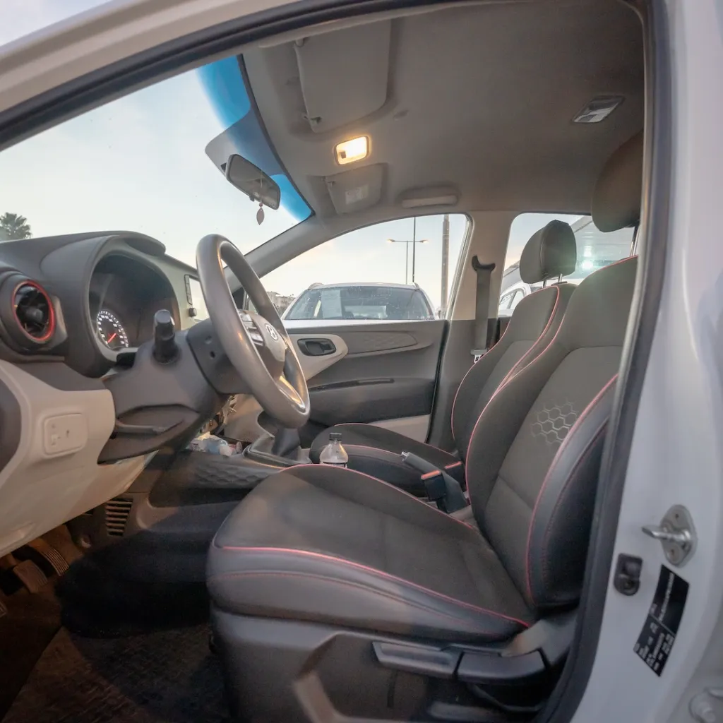 Hyundai Grand i10 2023 usado la serena newkar