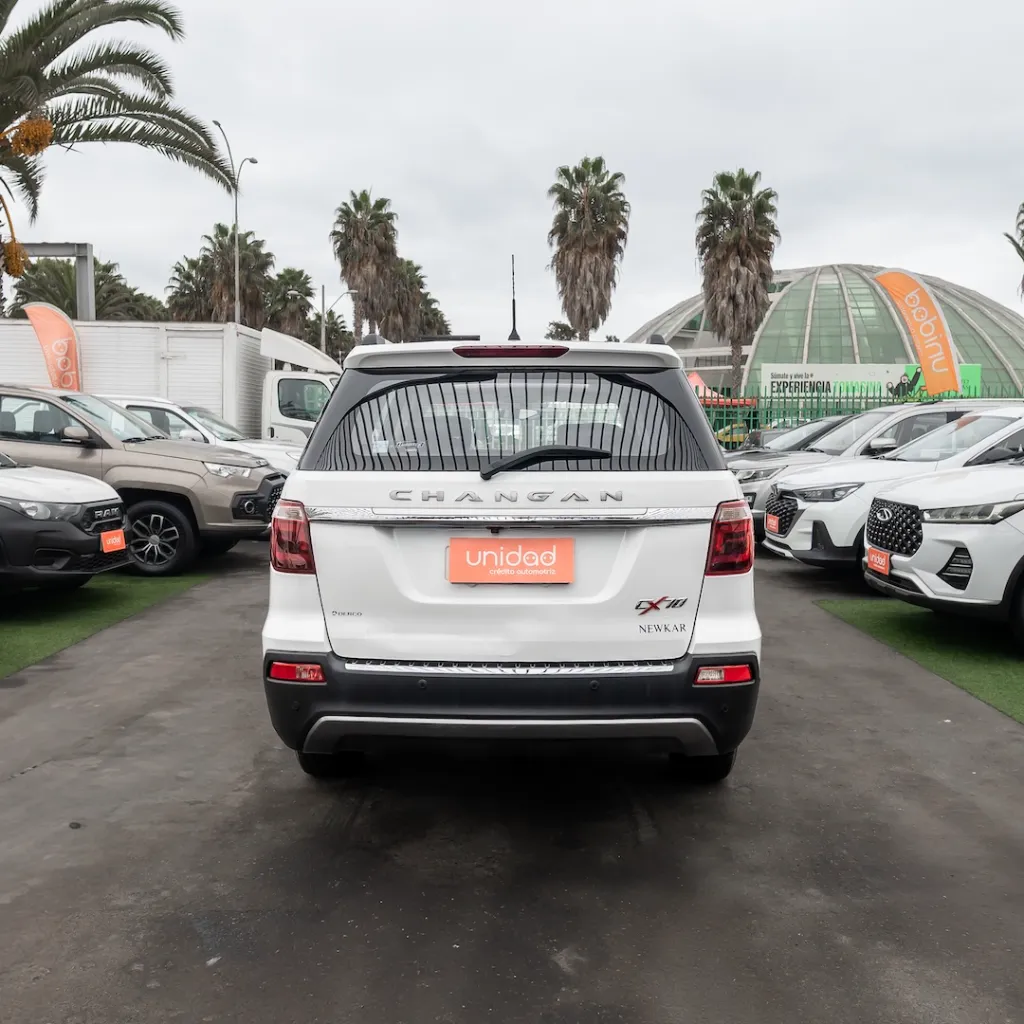 Changan CX70 Elite 2022 usada la serena newkar