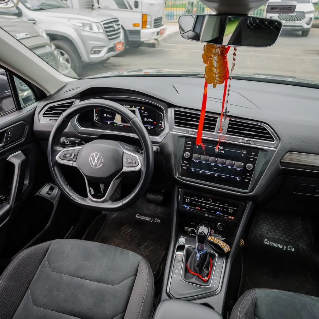 Volkswagen Tiguan 2023 usado la serena newkar