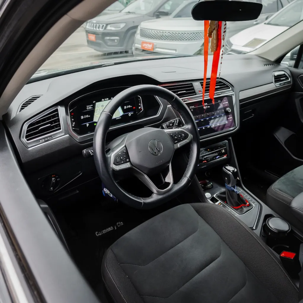 Volkswagen Tiguan 2023 usado la serena newkar