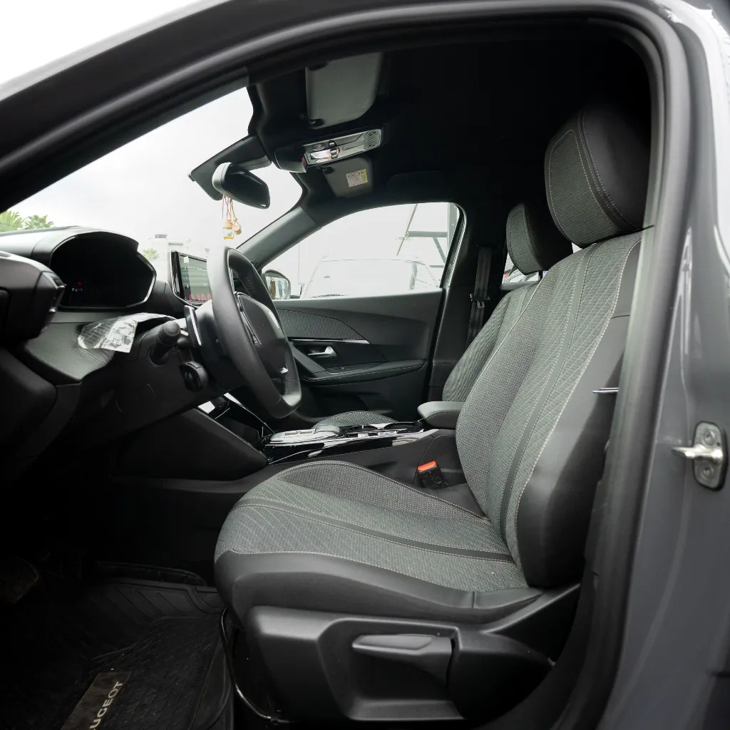 Peugeot 2008 híbrido 2025 usado la serena newkar