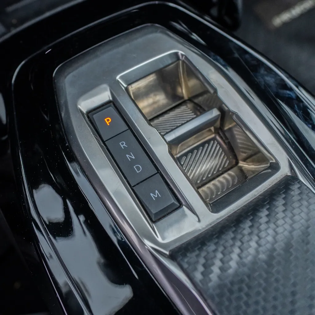 Peugeot 2008 híbrido 2025 usado la serena newkar