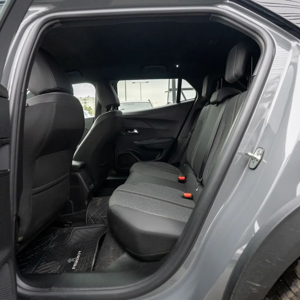 Peugeot 2008 híbrido 2025 usado la serena newkar