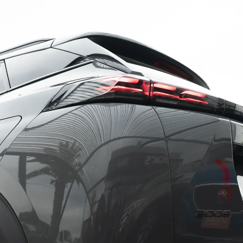 Peugeot 2008 híbrido 2025 usado la serena newkar