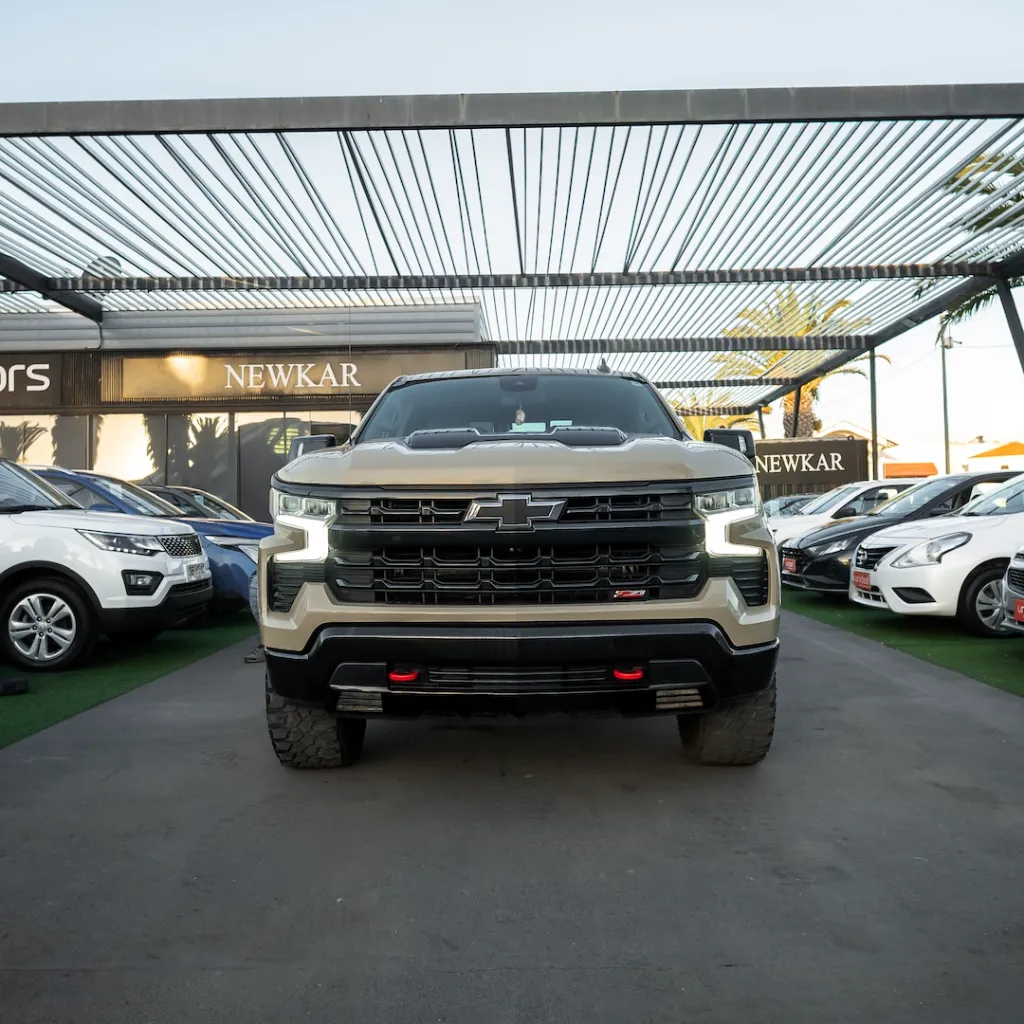 Chevrolet Silverado 4x4 2023 usado la serena newkar