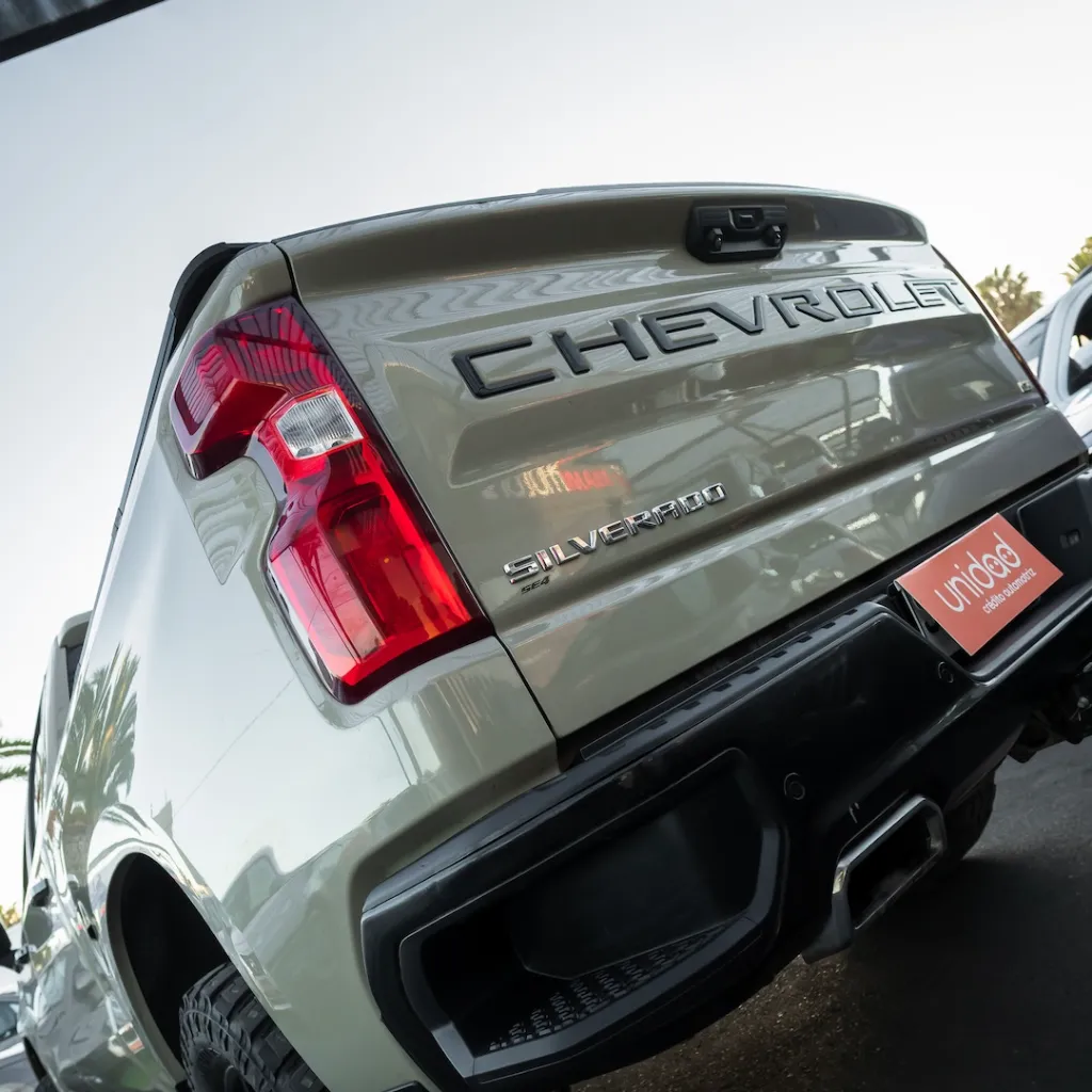 Chevrolet Silverado 4x4 2023 usado la serena newkar