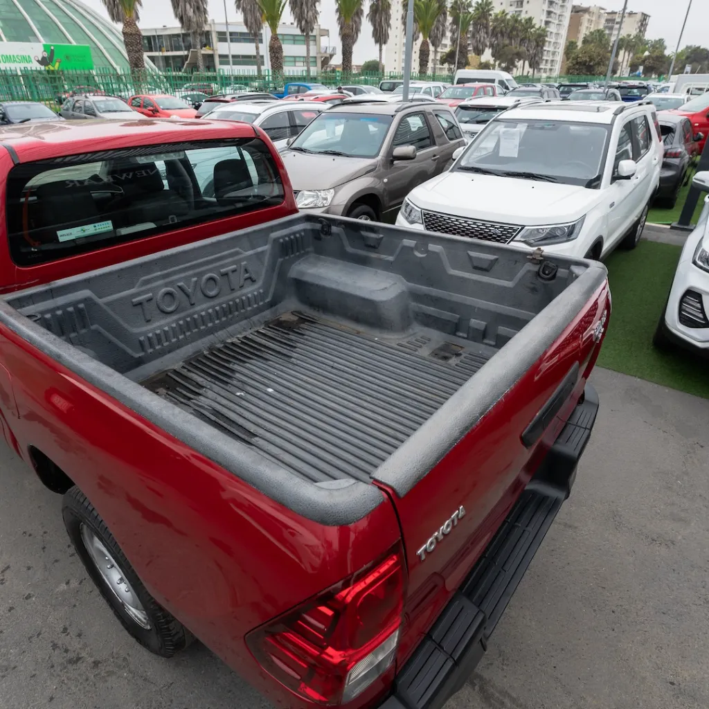 Toyota Hilux 2017 usada la serena newkar