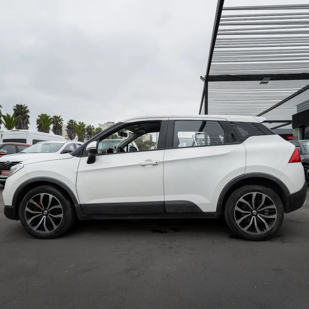 Brilliance V3S 2020 usado la serena newkar
