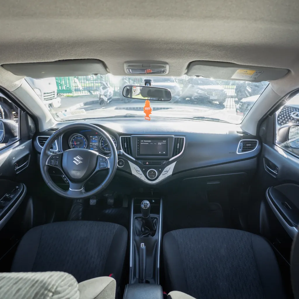 Suzuki Baleno 2020 usado la serena newkar