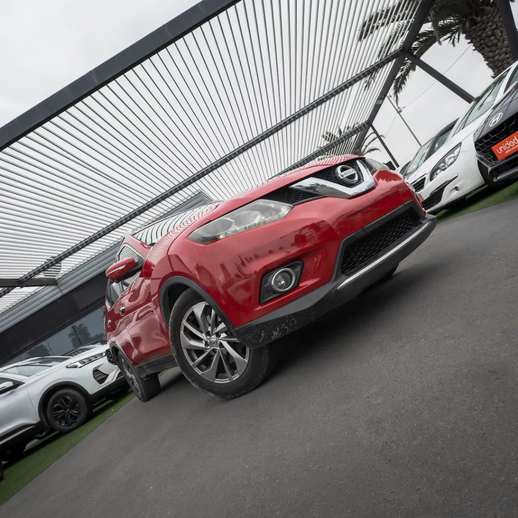 Nissan Xtrail 2016 usado la serena newkar