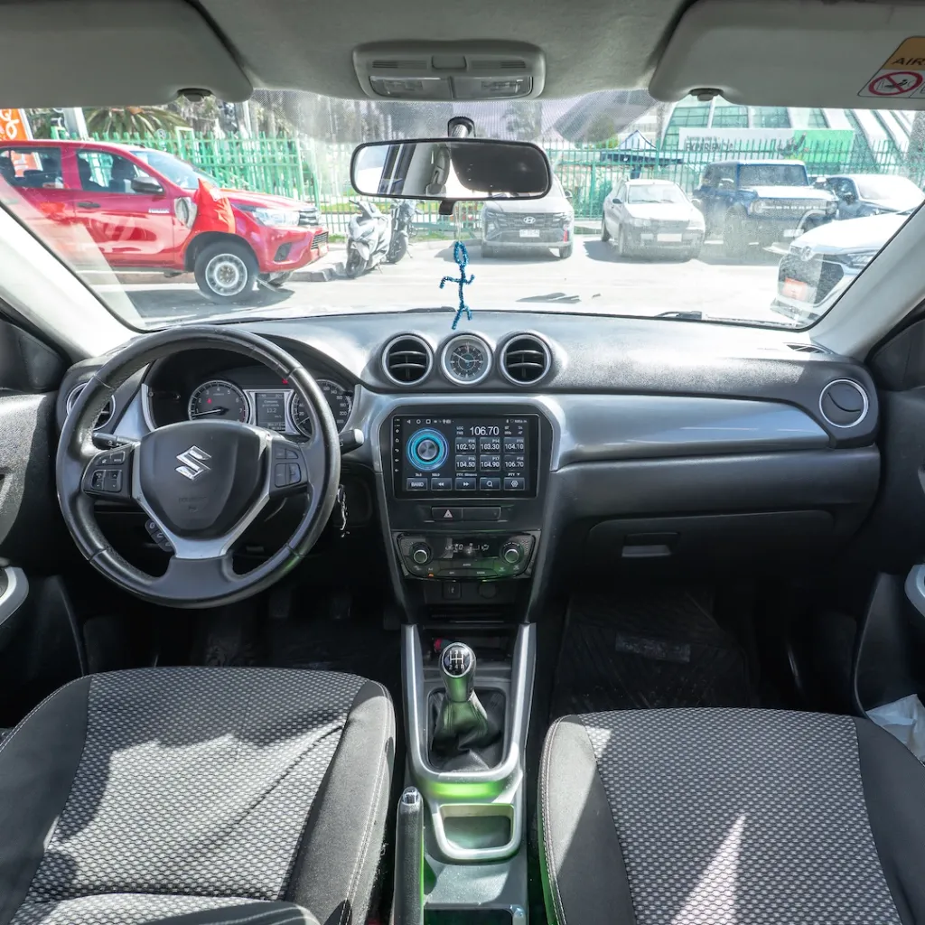 Suzuki Vitara 2018 usado la serena newkar
