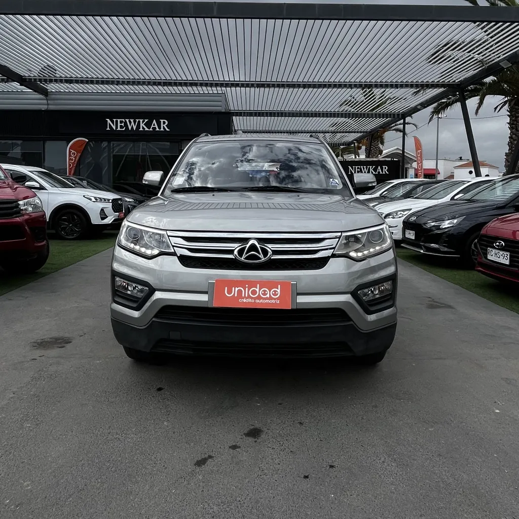 Changan CX70 2022 usada la serena newkar