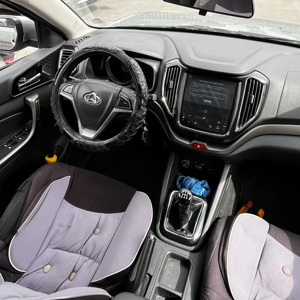 Changan CX70 2022 usada la serena newkar