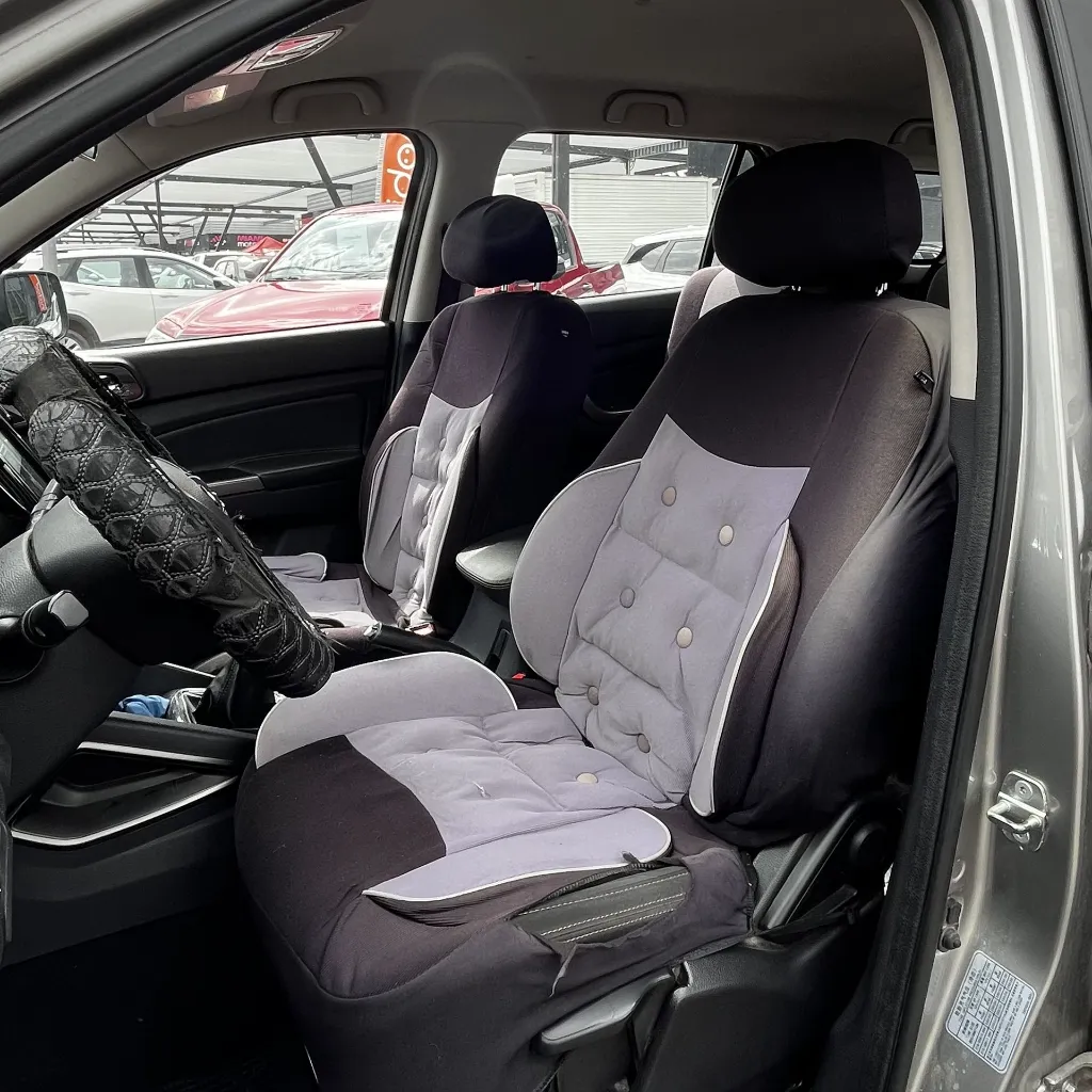 Changan CX70 2022 usada la serena newkar