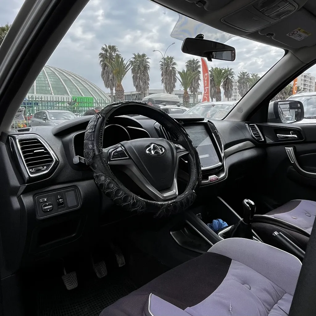 Changan CX70 2022 usada la serena newkar